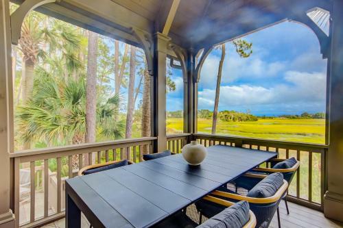 Club Cottage 6