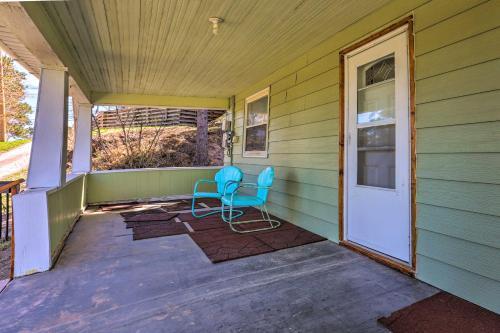 Classic Mountain Home, Half Mi To Main Street