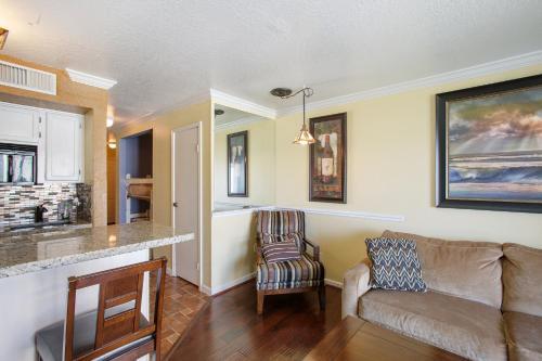Apartamento Victorian Escape - Serene Condo With Beach Views Condo