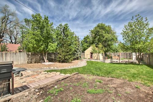 Family-friendly Logan Getaway With Yard And Grill