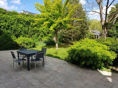 Bed & Breakfast Le Clo�tre Saint-liphard