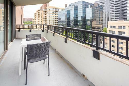 2br Premium Apartment With Gym Parking & Pool By Envitae