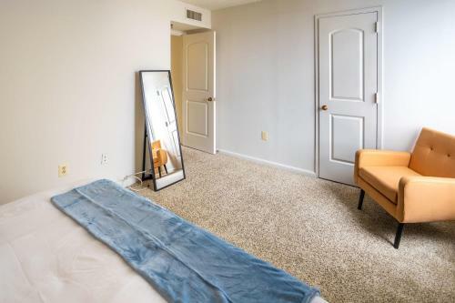 2br Premium Apartment With Gym Parking & Pool By Envitae