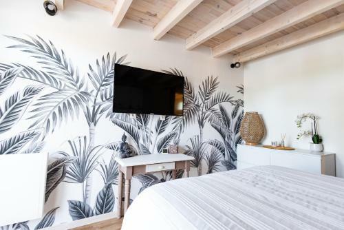 ?magnifique Villa Avec Piscine Spa? Sans Vis � Vis