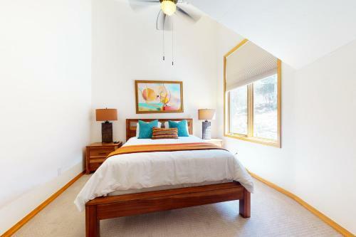 Serene Ski Chalet