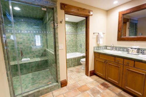 Apartamento Expansive Four Bedroom Suite At The Chateaux Condo