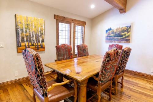 Apartamento Expansive Four Bedroom Suite At The Chateaux Condo