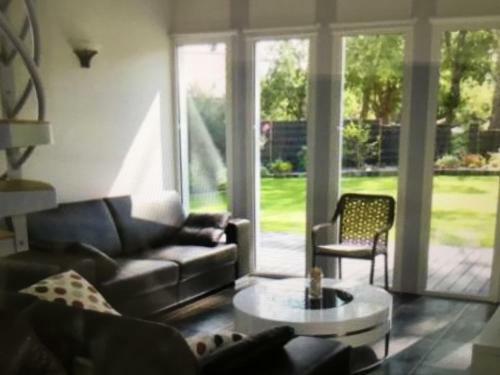 Superbe Villa De Maa