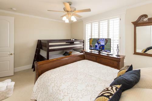Seaside Sanctuary Oceanfront- Pool Open Year Round