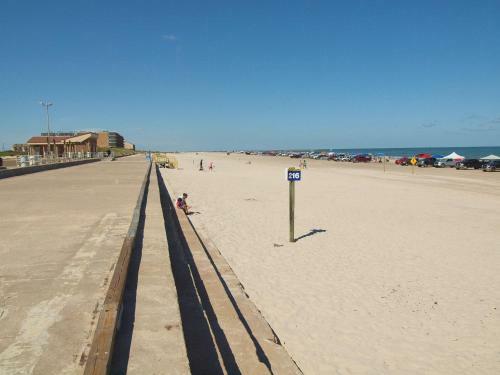 Beach Bum's Retreat Cbc162k