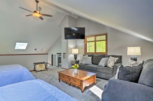 Apartamento Vernon Township Condo With Scenic Mtn Views!