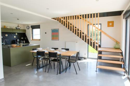 Charmante Maison Pour 5 Au Coeur de Penmarch