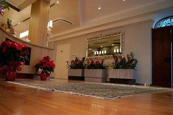 Halanus Hotel And Resort