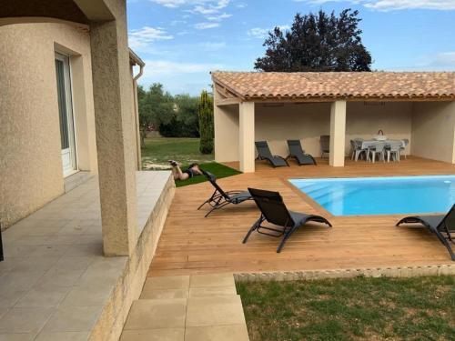 Fantastic Villa In Saint-laurent-la-vern�de With Pool