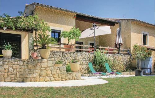Four-bedroom Holiday Home In St Paul Trois Chateaux