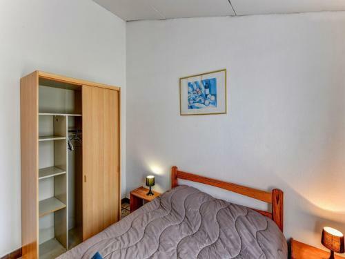 Welcoming Holiday Home In Saint-savinien With Terrace