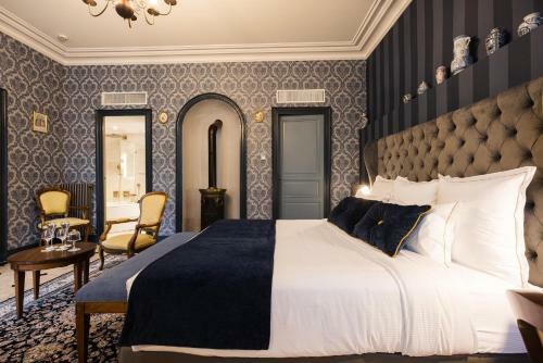 Hotel Le Petit Manoir