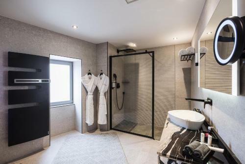 Hotel Le Petit Manoir