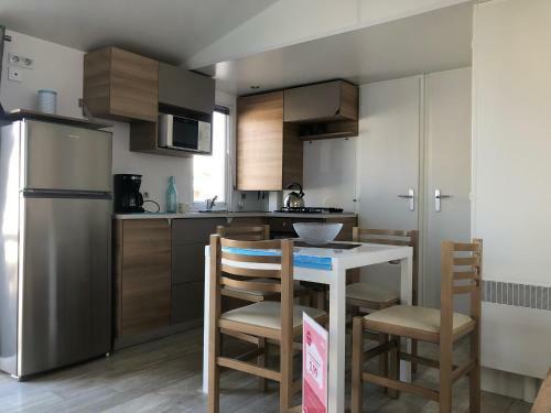 Mobil Home Camping 4**** 6/8 Couchages