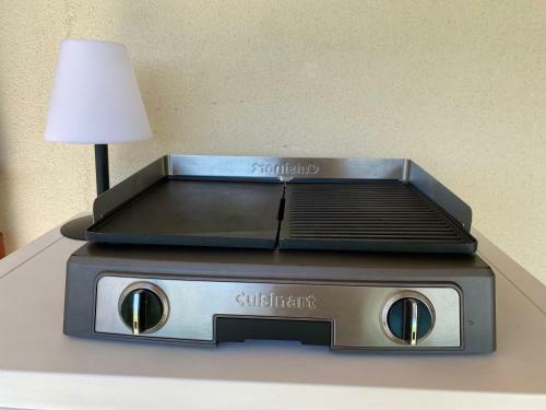 Apartamento Lake & Mountain View - Piscine, Parking, Terrasse