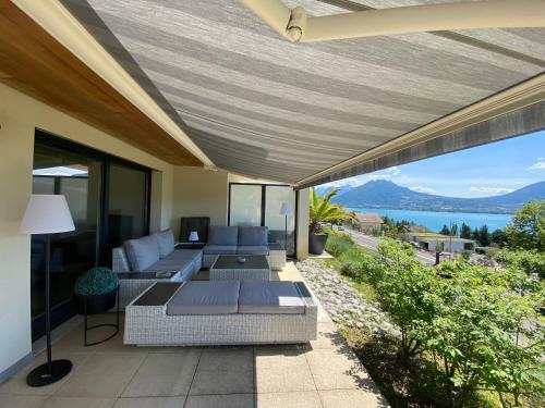 Apartamento Lake & Mountain View - Piscine, Parking, Terrasse