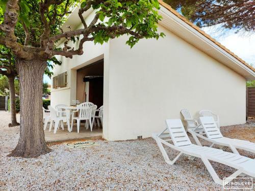Vias-plage - Maison De Vacances � 150m De La Mer