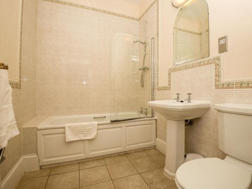 Lynford Hall Hotel