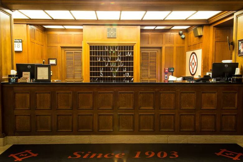 Hotel Missouri Athletic Club
