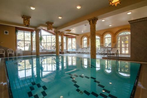 Gosztola Gy�ngye Wellness Hotel