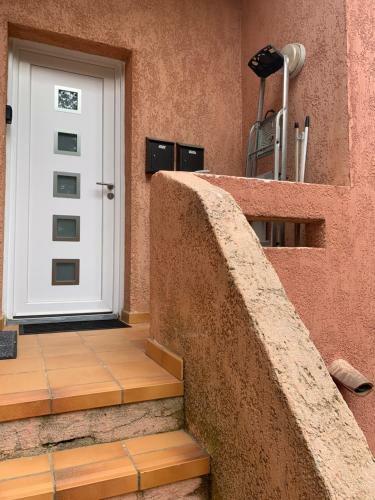 Apartamento Location T2 Dans R�sidence Avec Piscine Porto-vecchio