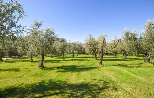 Beautiful Home In Monteroduni With Wifi And 2 Bedrooms