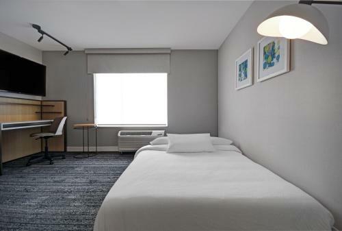 Hotel Towneplace Suites By Marriott Fall River Westport