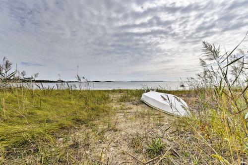 Mattapoisett House With 7 Acres And Private Beach