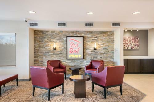 Hotel Red Roof Inn Plus+ Boston - Logan