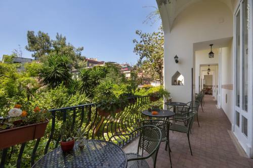 Bed & Breakfast The Bellini House By House In Naples