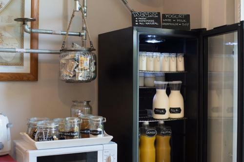 Bed & Breakfast The Bellini House By House In Naples