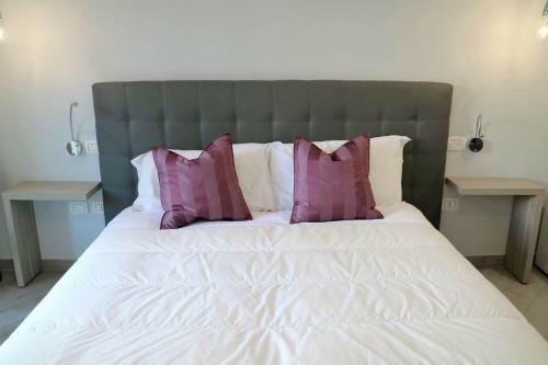 Bed & Breakfast Riviera Luxury Suites