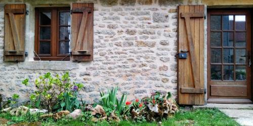 Bed & Breakfast Jardin Des Sens, La Rente D'eguilly