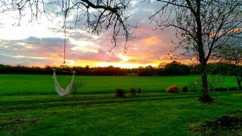 Bed & Breakfast Jardin Des Sens, La Rente D'eguilly