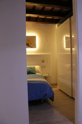 Apartaments Y Habitacions Entre Volcans