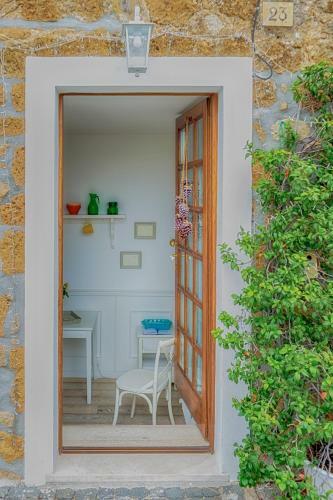 Apartamento La Casa Bianca With A View And Park Included