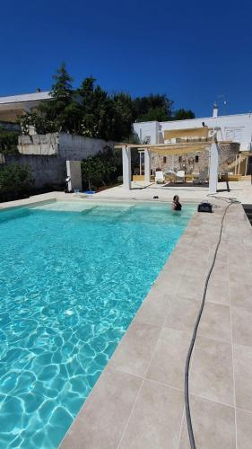Ostuni, Villa Roma Con Piscina, 4 Camere, 4 Bagni, 8 Posti