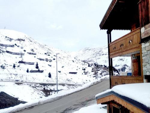 Apartment Tignes, 3 Bedrooms, 8 Persons - Fr-1-406-127