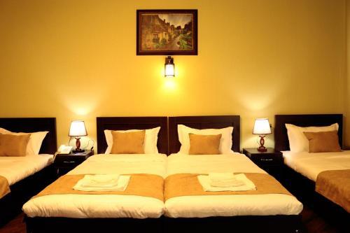 Sisno Hotel