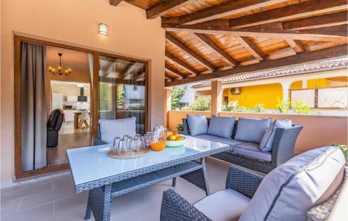 Awesome Apartment In Pula With Wifi And 5 Bedrooms