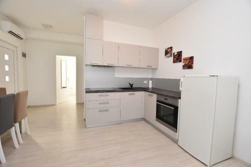 Apartment Nevenka 2119