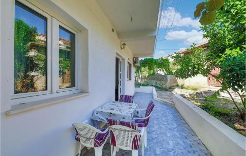 Amazing Apartment In Trogir With 1 Bedrooms