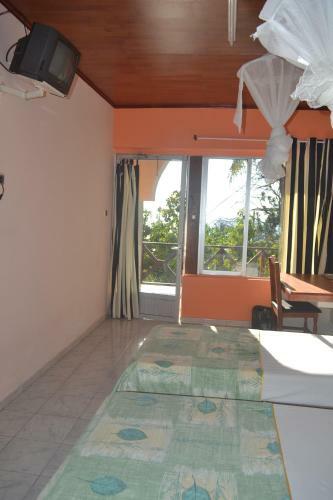 Hotel H�tel Les Arcades