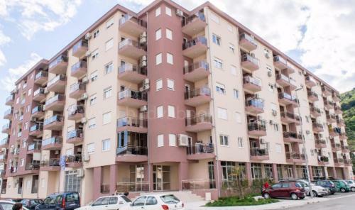 A&j Lux Apartment