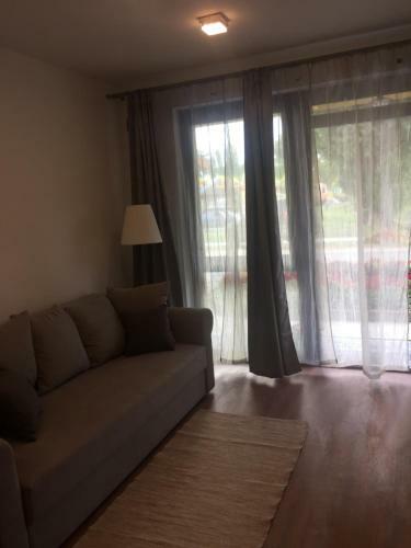 M�l� Apartmanh�z